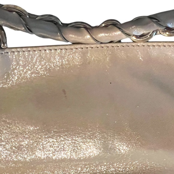 Gorgeous Authentic Fendi Mia Gold Handbag with COA - Picture 14 of 17